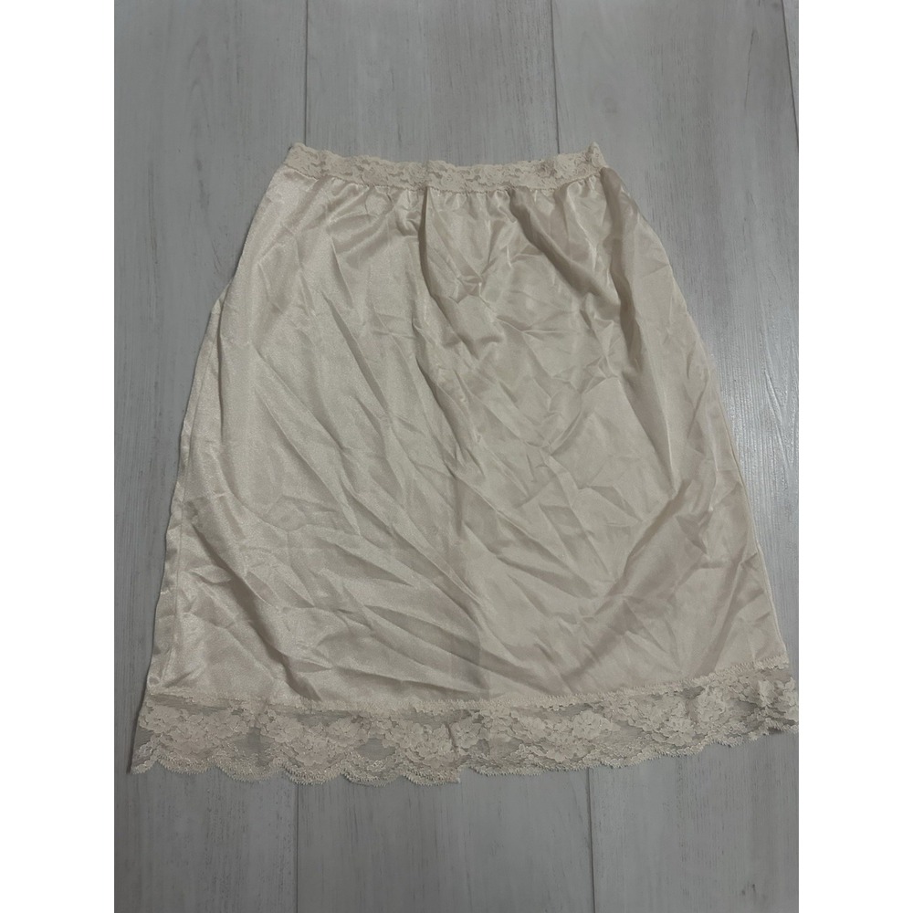 Vintage Olga Nylon Half Slip Sz S -‎ Ivory
